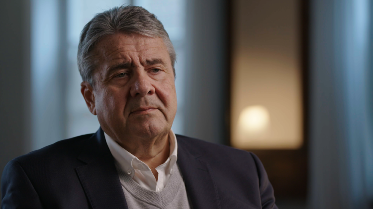 Donald Trump - Schicksalsjahre eines Präsidenten: Sigmar Gabriel 1_(c) LOOKSfilm Donald Trump - Schicksalsjahre eines Präsidenten: Sigmar Gabriel 1_(c) LOOKSfilm
